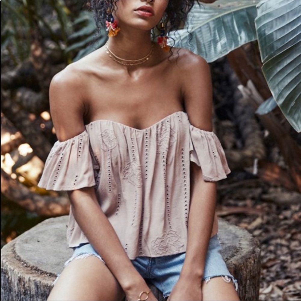 ASTR The Label Amara Off-shoulder Top